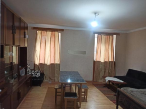 Lela's apartment